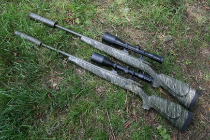 A matched pair of Sako 75 .308 stalking rifles.
Spec - Sako 75 action, Shilen match quality barrels, ASE Utra sound mods coated in O/D Green Durabake.
