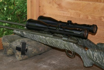Another picture of the matched pair of Sako 75 .308 stalking rifles.
Spec - Sako 75 action, Shilen match quality barrels, ASE Utra sound mods coated in O/D Green Durabake.